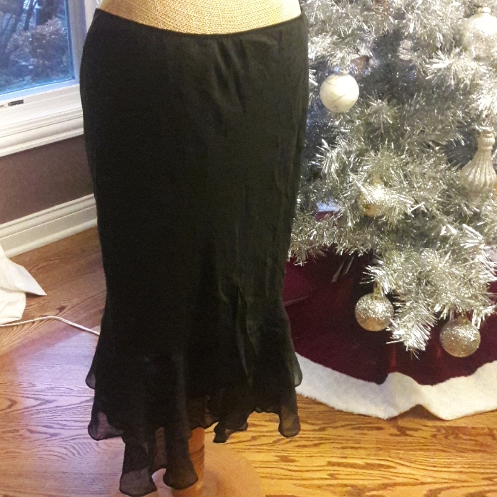 Express Bogo skirt